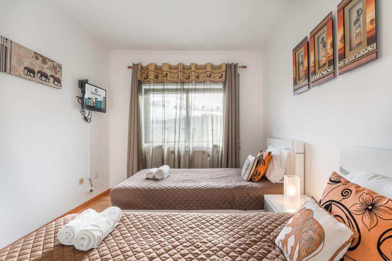 Guestready - Amazing Family Home In Vn Gaia Oliveira do Douro  Bagian luar foto